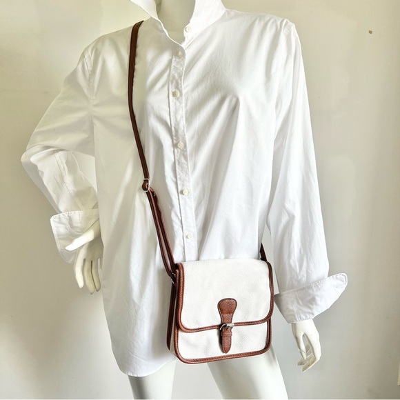 Jules & James Handbags - The PERFECT Summer Bag: Elegant White and Brown Jules & James Crossbody